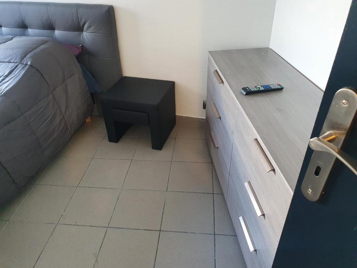Firas appartement Valenciennes Exterior foto